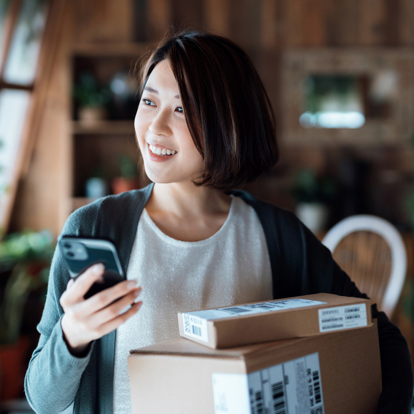 Spaceship | 國際速遞、網店物流,一個平台出貨本地及海外,用戶尊享獨家物流折扣 Spaceship 上門取件國際速遞及郵件追蹤。足不出戶即可寄件到英國、美國、日本、台灣、澳洲及超過 200 個地區。隨時隨地掌握郵件託運狀態。Spaceship Pro 備有各款物流路線以適應瞬息萬變的電商世界,用戶可於軟件內以低至 3 折預訂 UPS、FedEx、DHL、Aramex、香港郵政等各大物流服務,完成後進行簡易報關,購買空運標籤,一站式完成出貨。